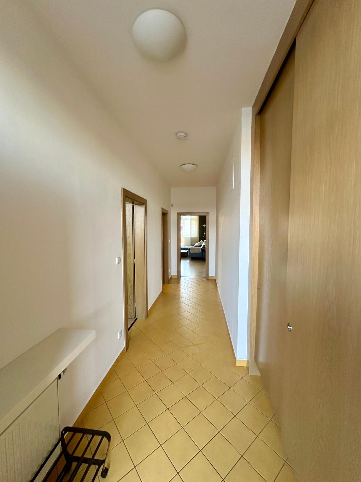 Ceskomoravska - O2 Arena Apartmán *